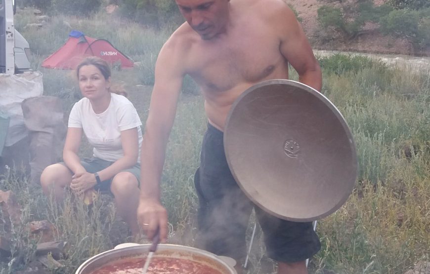 Dviejų pėrejų žygis žirgais Kirgizijoje, Tian Šanio kalnuose