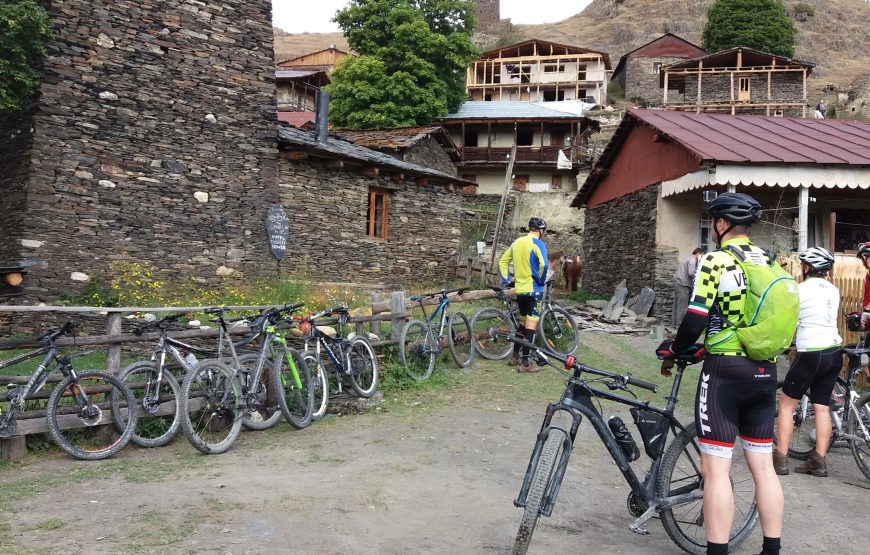 MTB dviračių žygis Sakartvele, Tušetijos regione.