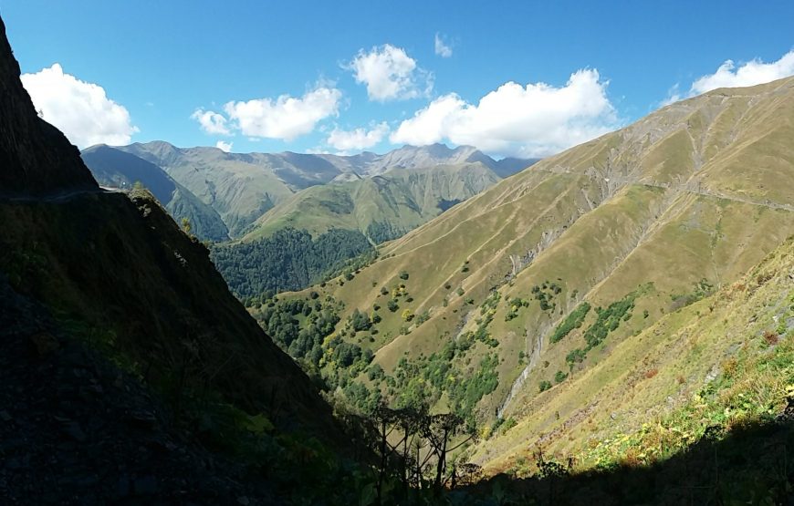 MTB dviračių žygis Sakartvele, Tušetijos regione.